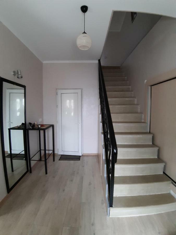 Gogoli Family Hotel Tbilisi Buitenkant foto