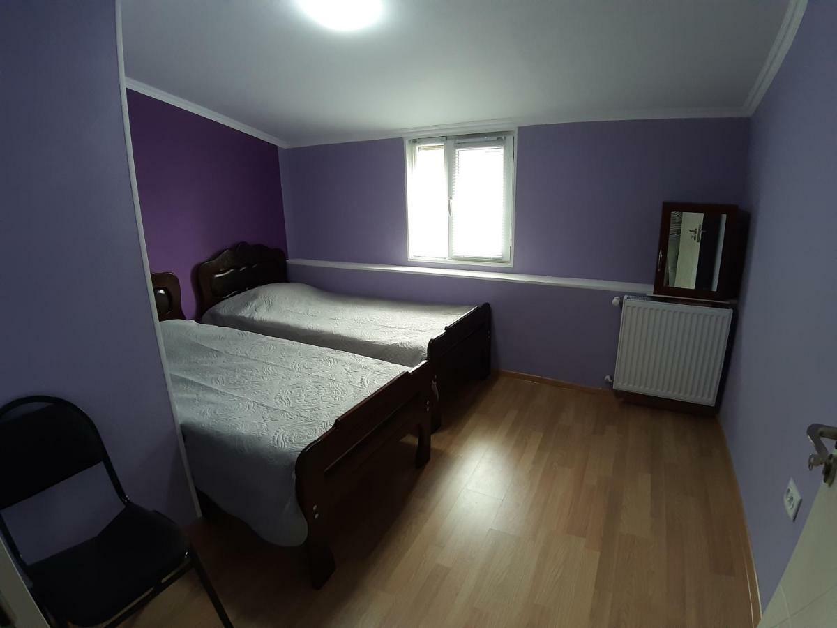 Gogoli Family Hotel Tbilisi Buitenkant foto