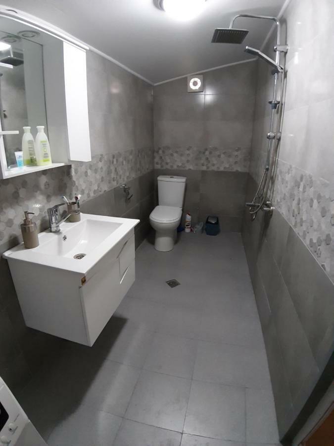 Gogoli Family Hotel Tbilisi Buitenkant foto
